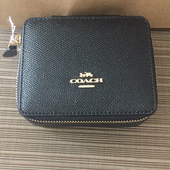 NWT w Tag Coach Jewelry Case - Picture 8 of 8